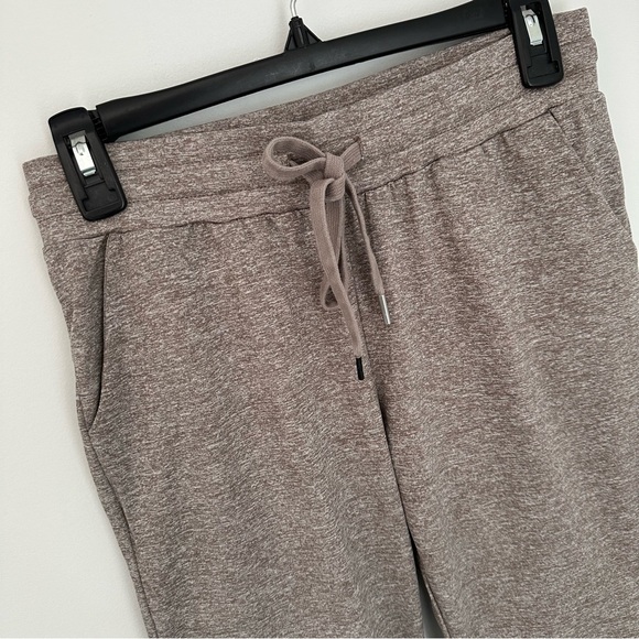 buffbunny joggers size 6 - Picture 9 of 13